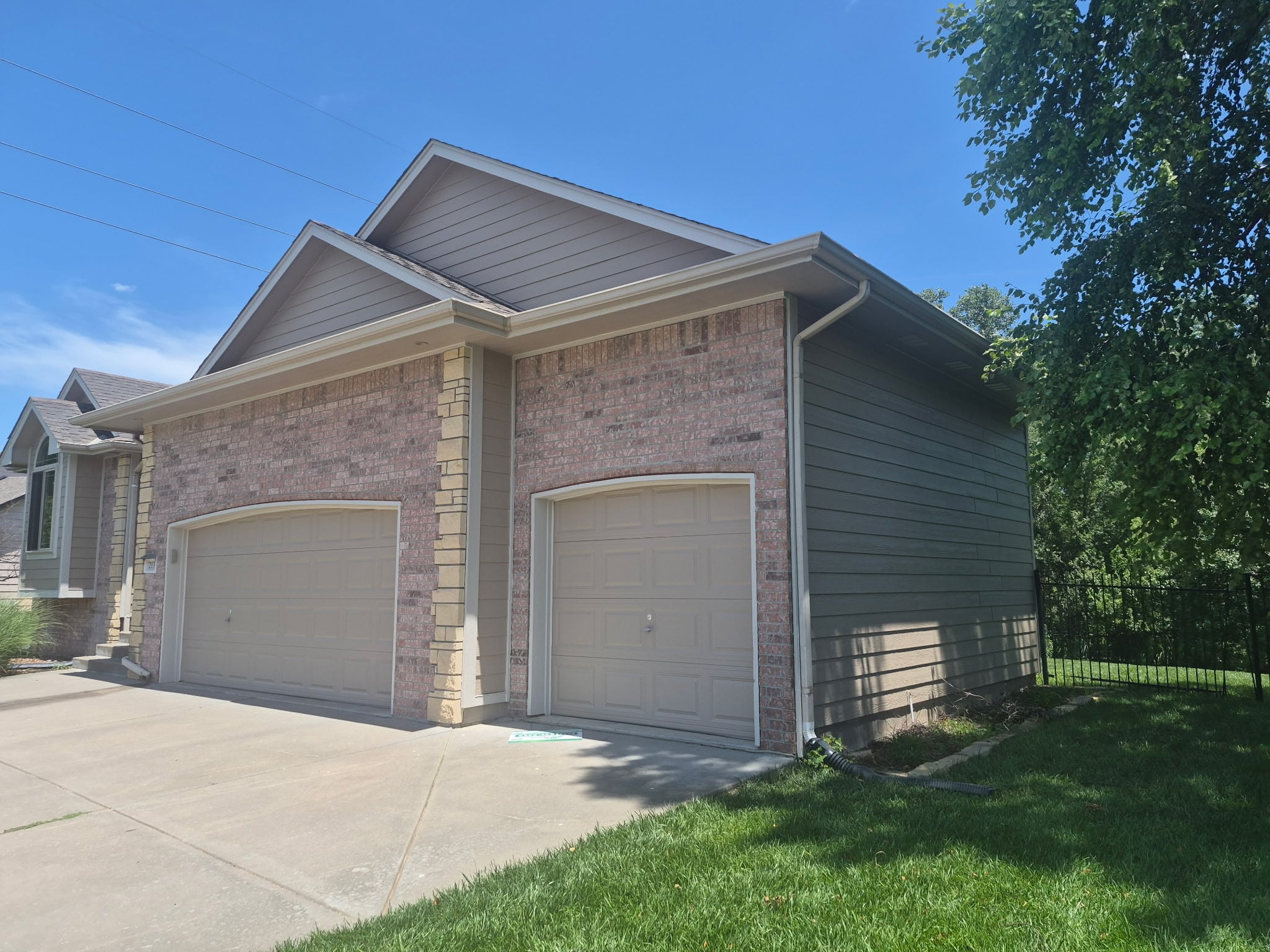 Residential siding repair services Wichita KS